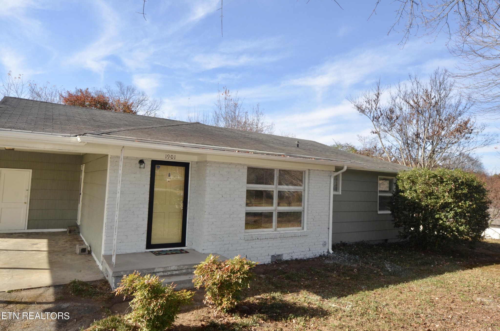 1901 Rambling Road Knoxville, TN 37912 - Photo 1 of 26