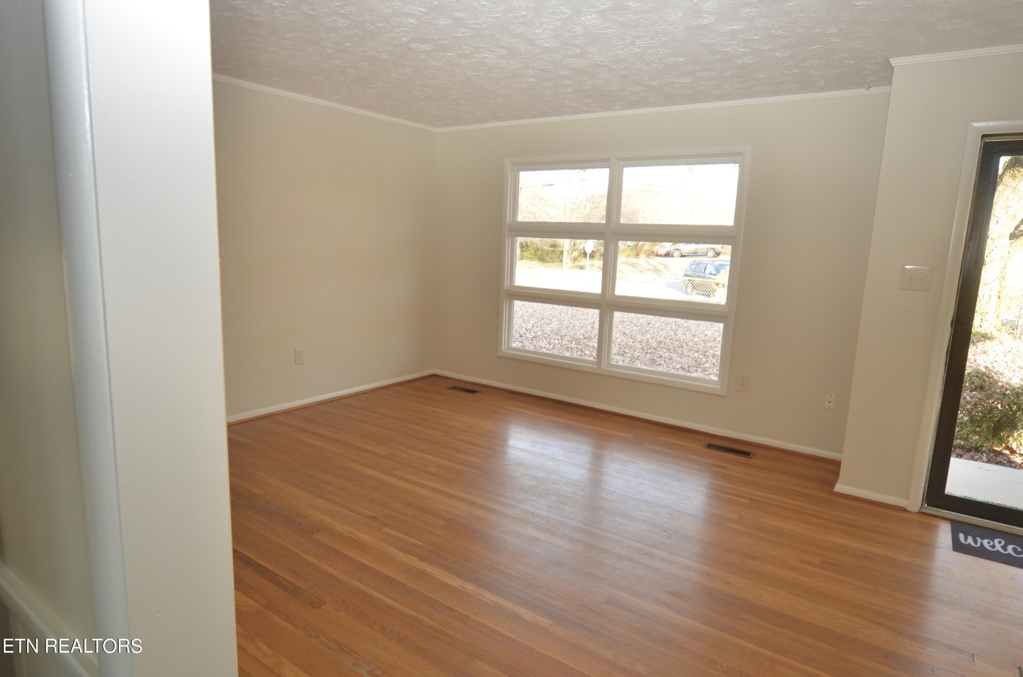 1901 Rambling Road Knoxville, TN 37912 - Photo 4 of 26