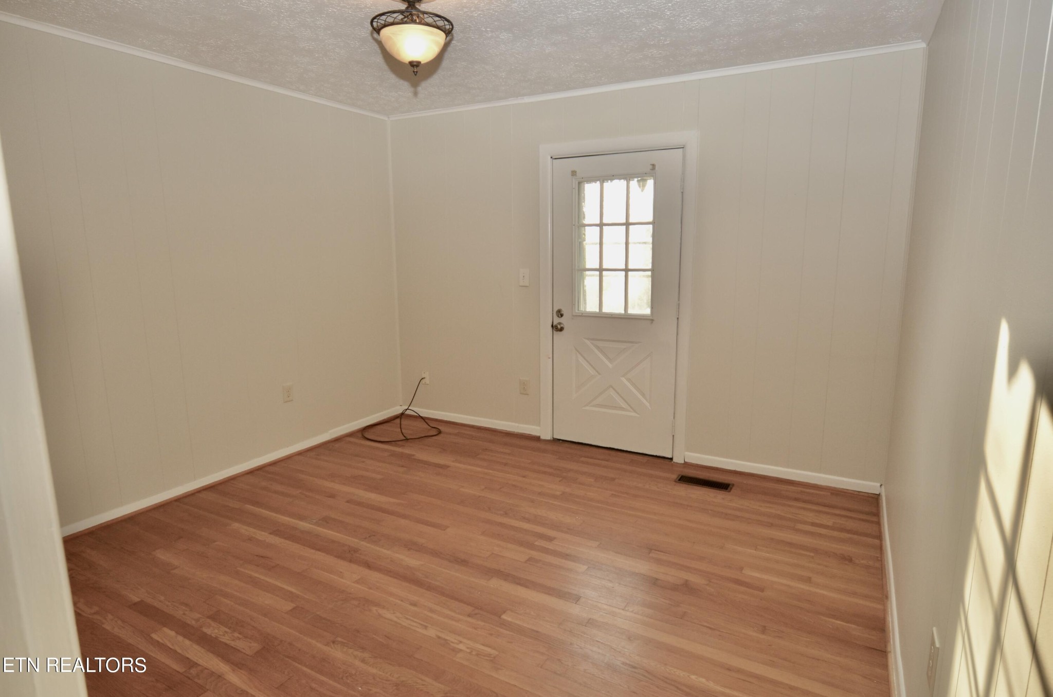 1901 Rambling Road Knoxville, TN 37912 - Photo 8 of 26