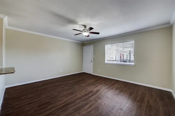 $795 | 2006 West 43rd Street, Unit 22, Houston, TX 77018
