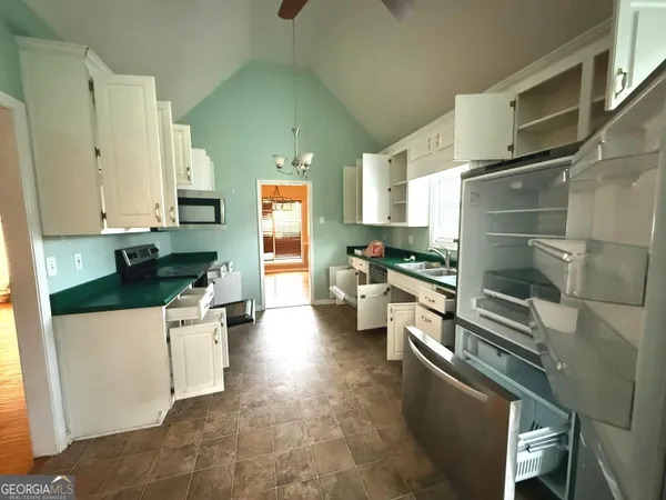 $335,900 | 610 Autumn Leaf Circle, McDonough, GA 30253