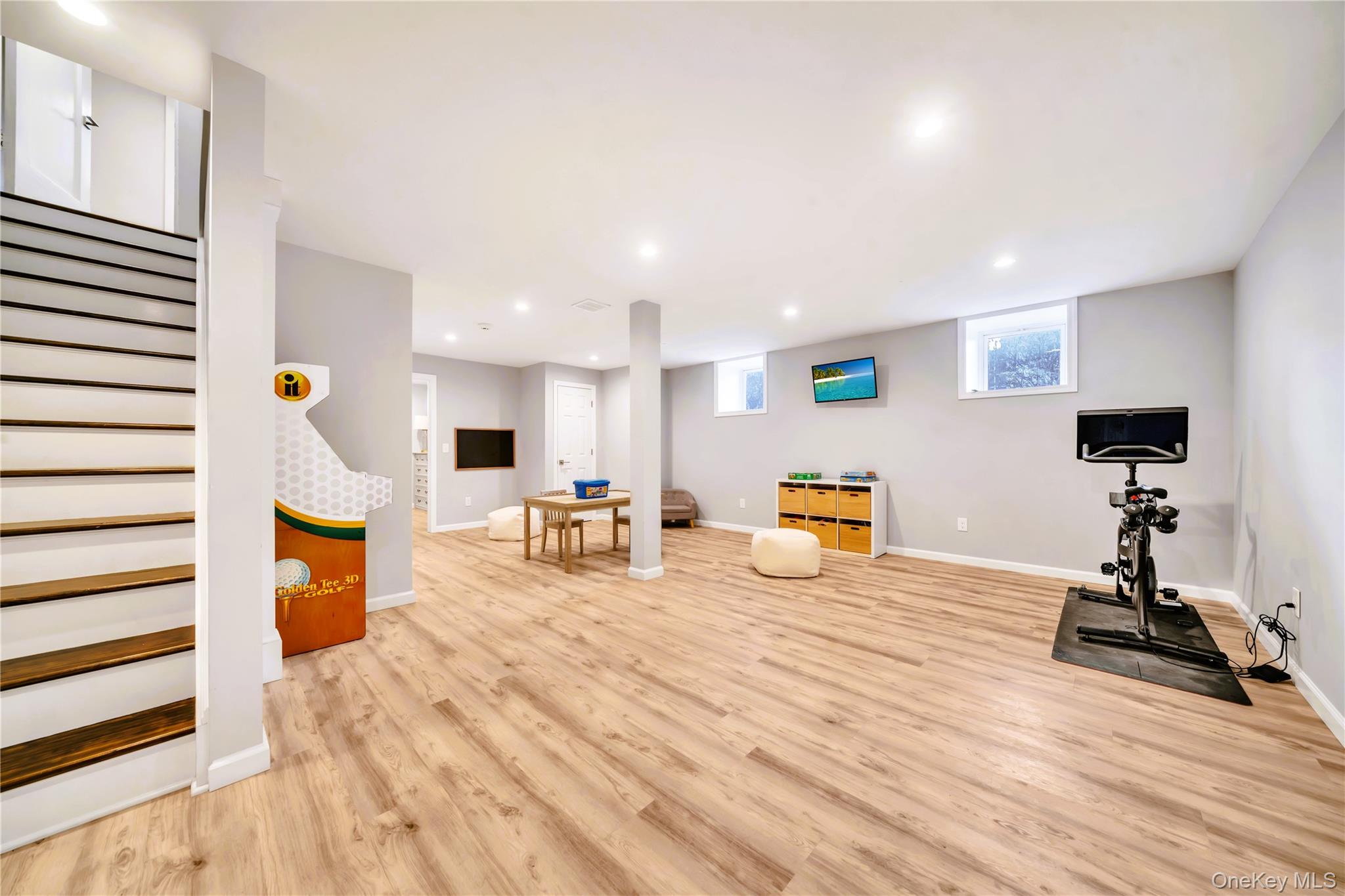 7 Putnam Road Scarsdale, NY 10583 - Photo 28 of 39 Playroom