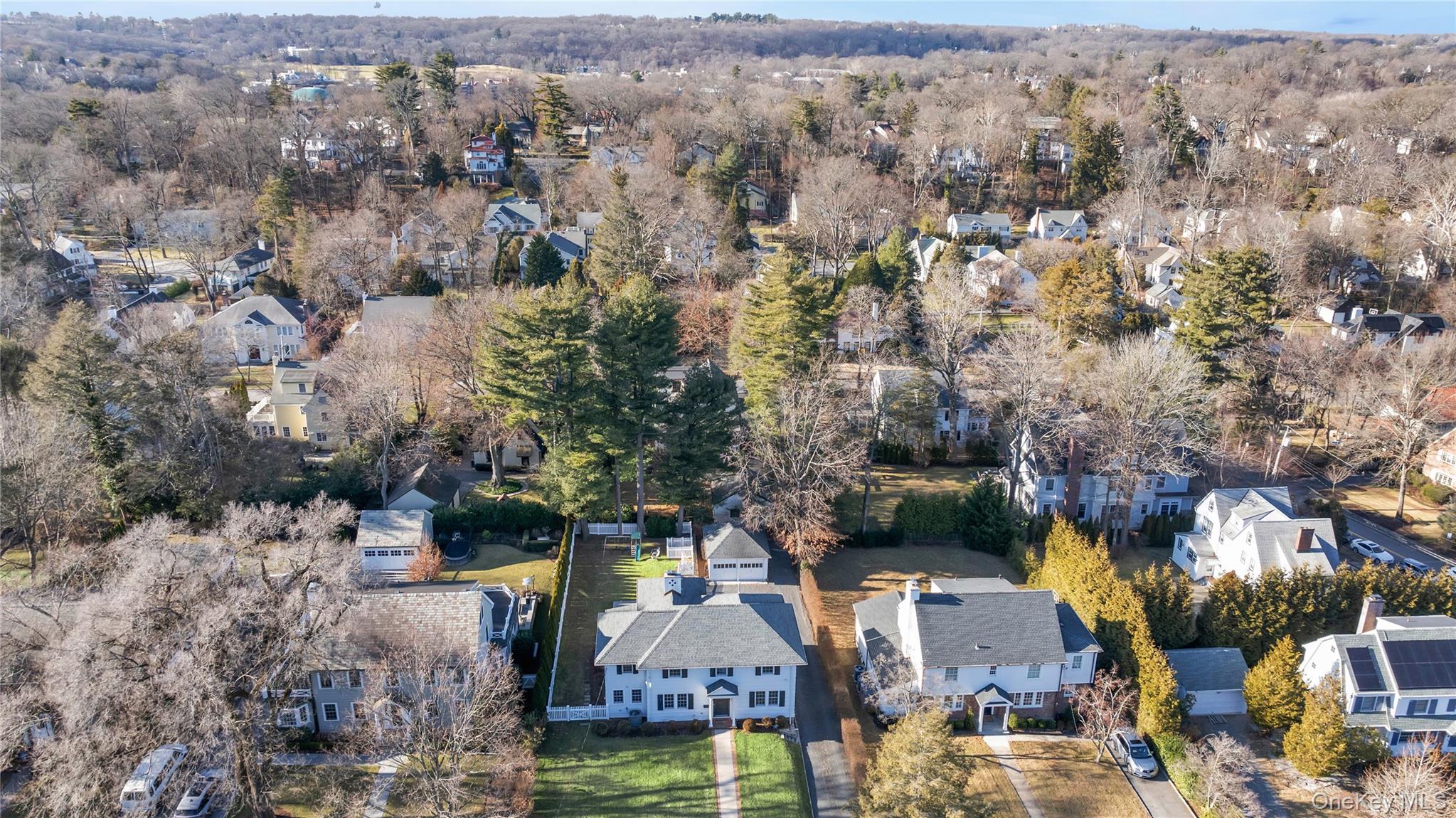 7 Putnam Road Scarsdale, NY 10583 - Photo 34 of 39 Fenced yard with patio