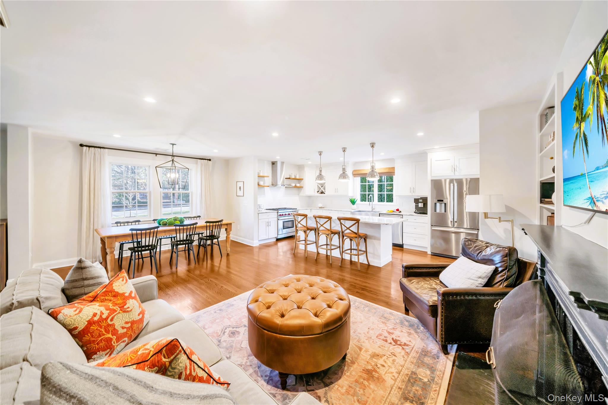 7 Putnam Road Scarsdale, NY 10583 - Photo 4 of 39 Fabulous Open Concept Kitchen, Family Room and Dining