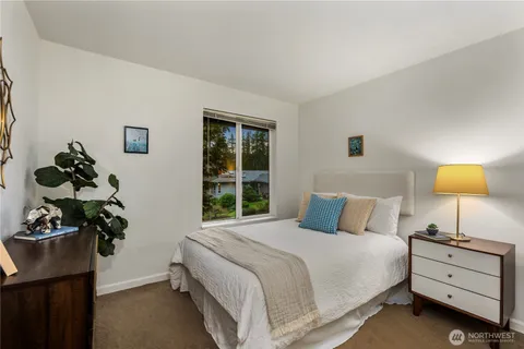 $1,599,950 | 16700 Southeast 31st Street, Bellevue, WA 98008