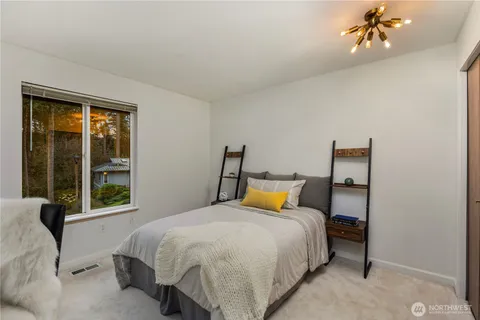 $1,599,950 | 16700 Southeast 31st Street, Bellevue, WA 98008