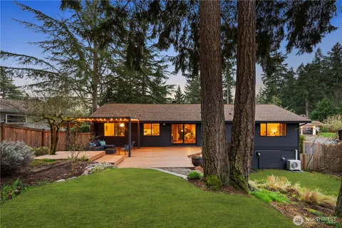$1,599,950 | 16700 Southeast 31st Street, Bellevue, WA 98008