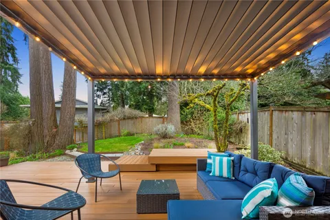 $1,599,950 | 16700 Southeast 31st Street, Bellevue, WA 98008