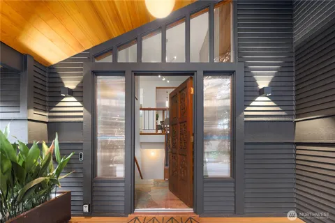 $1,599,950 | 16700 Southeast 31st Street, Bellevue, WA 98008