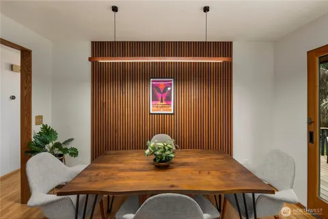 $1,599,950 | 16700 Southeast 31st Street, Bellevue, WA 98008