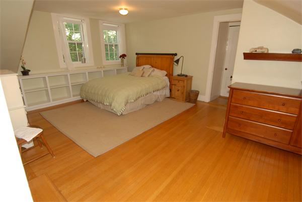 178 Central Street Somerville, MA 02145 - Photo 15 of 18