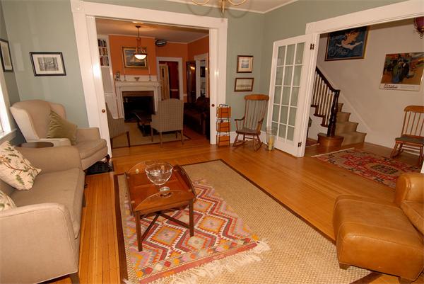 178 Central Street Somerville, MA 02145 - Photo 4 of 18
