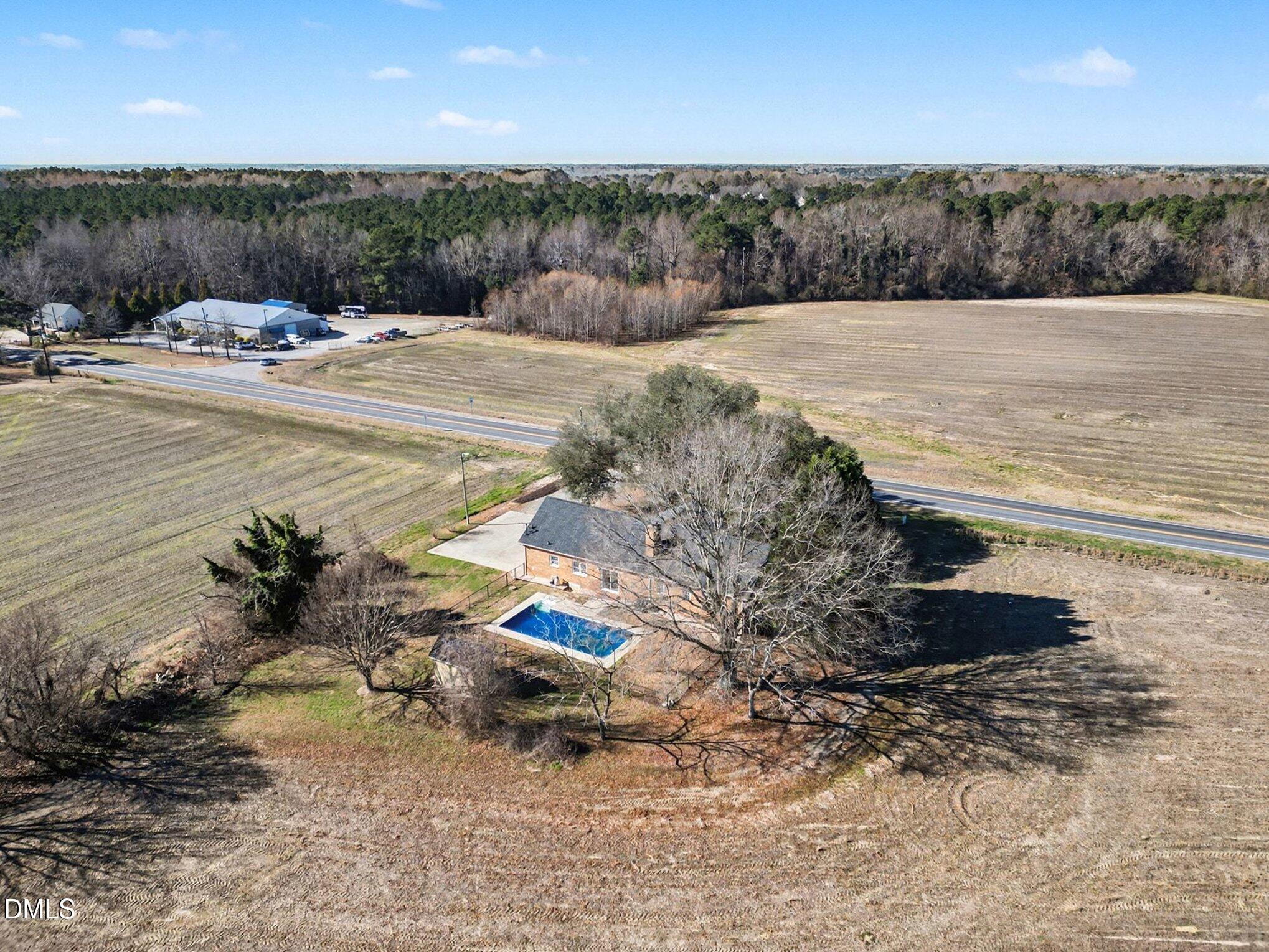 7104 Highway 210 Angier, NC 27501 - Photo 7 of 44