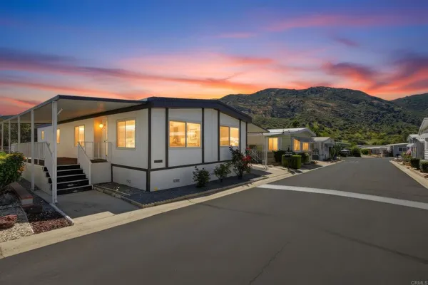 $350,000 | 15420 Olde Highway 80, Unit 20, El Cajon, CA 92021