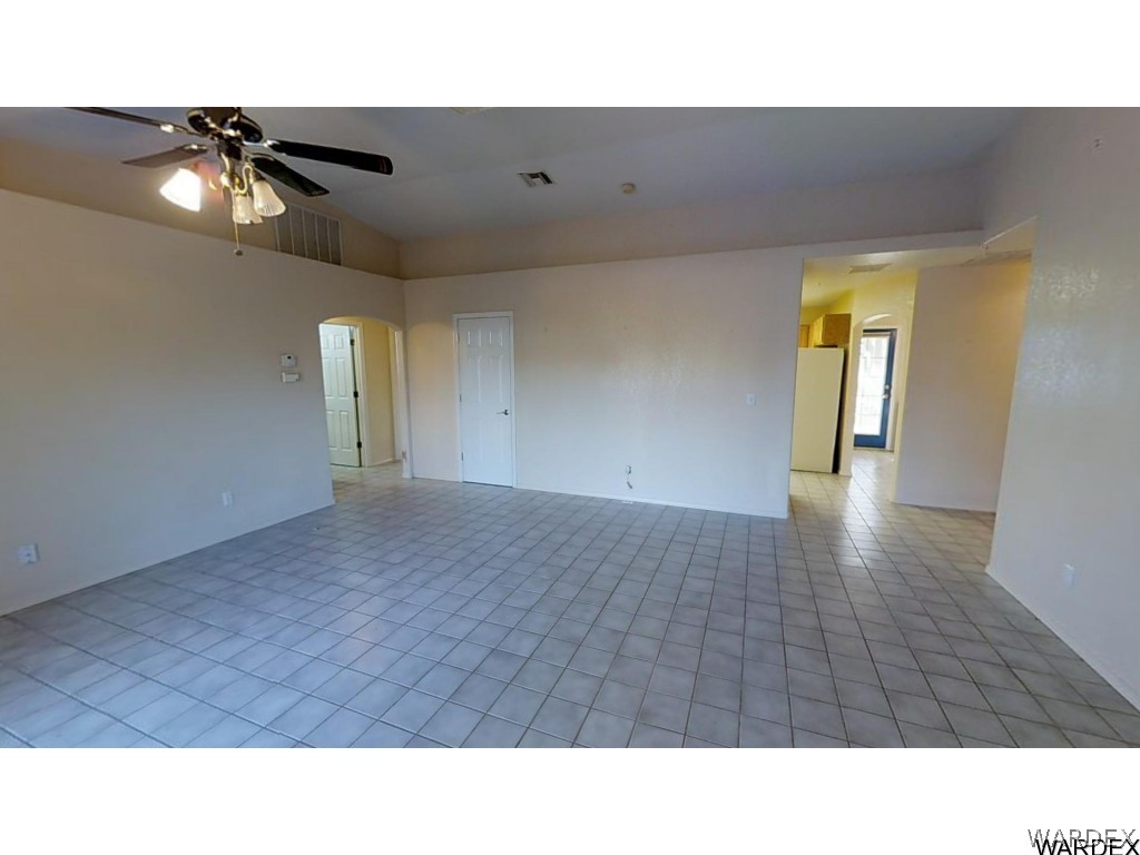 5850 Tableau Road Fort Mohave, AZ 86426 - Photo 2 of 20 a open hall with a bench