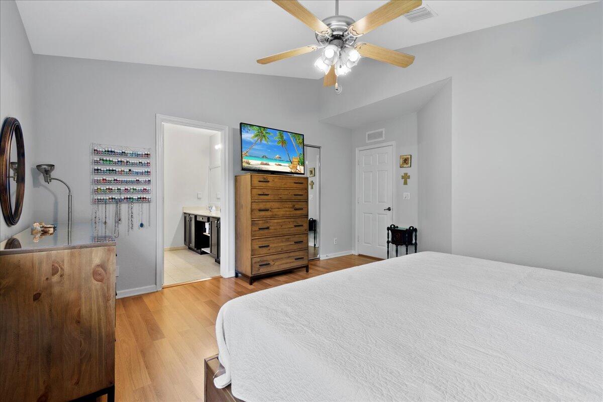 7120 Hawks Nest Terrace Riviera Beach, FL 33407 - Photo 15 of 39 19-JLC_1793.jpg1
