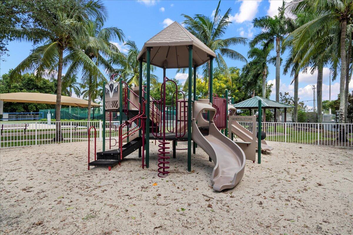 7120 Hawks Nest Terrace Riviera Beach, FL 33407 - Photo 38 of 39 Children's Playground