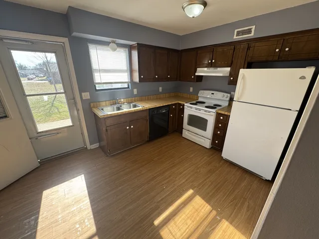 $1,200 | 326 Lake Farm Road, Unit A, Smyrna, TN 37167