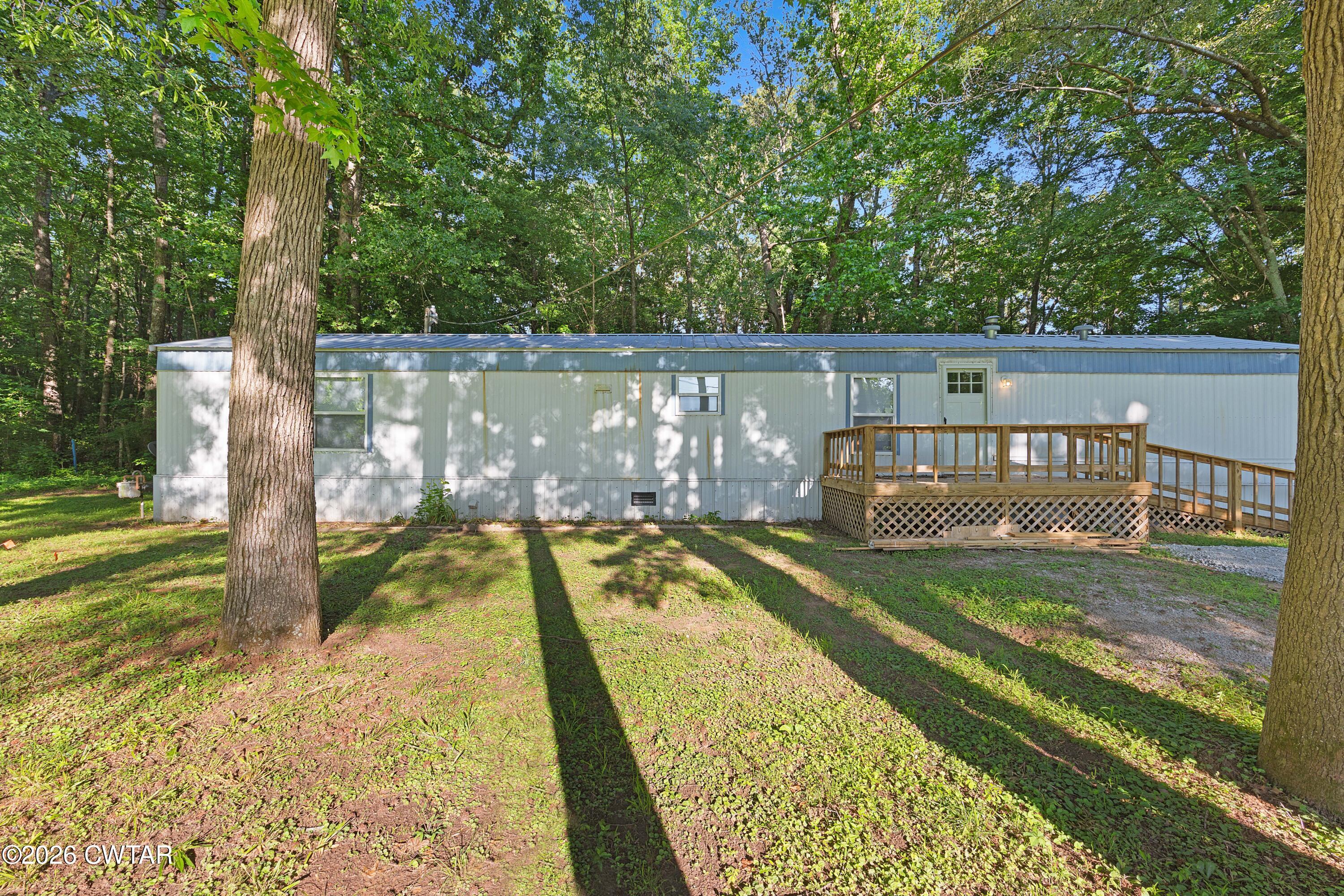 112 White Cemetery Road Wildersville, TN 38388 - Photo 15 of 22 EN4A5876