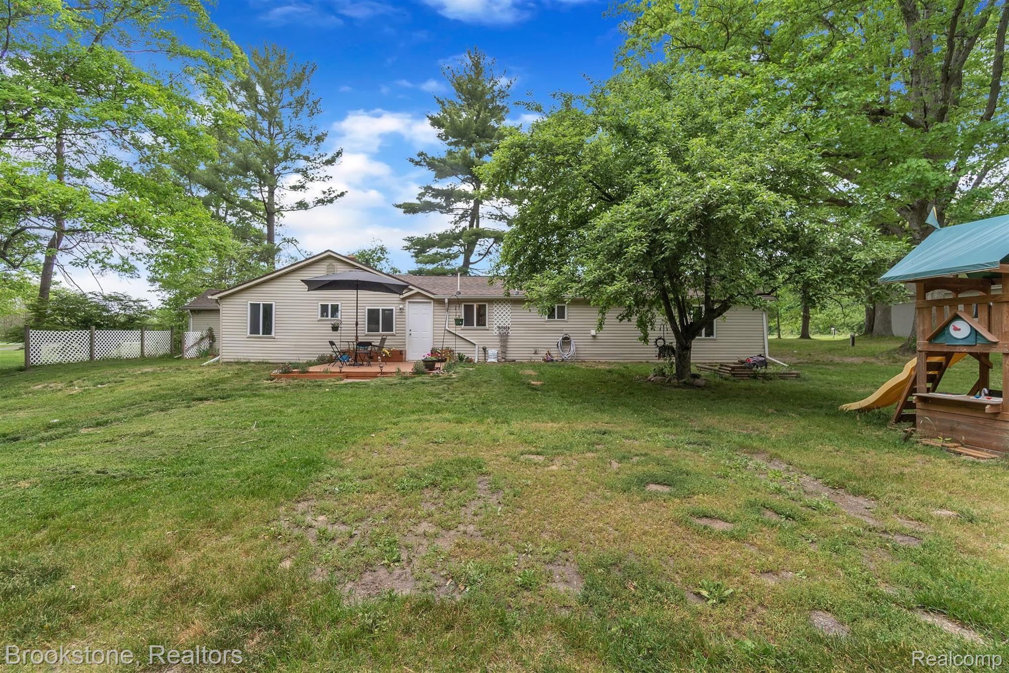 3575 West Gary Road Montrose, MI 48457 - Photo 24 of 31 27-3575 Gary Rd-Windowstill Real Estate Photography-27.jpg