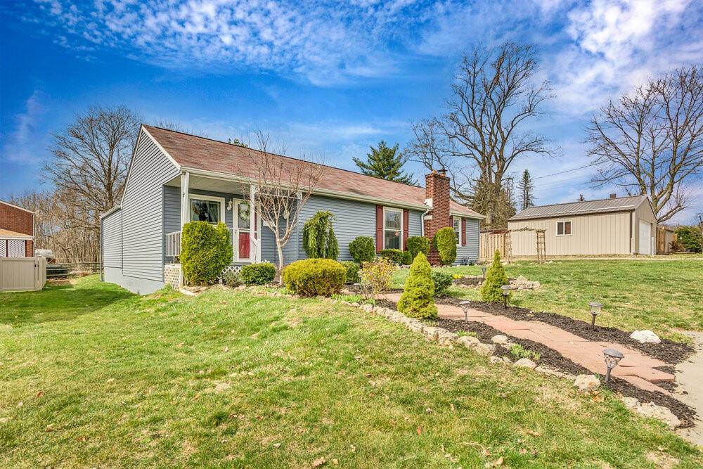 607 Maple Avenue Springdale, PA 15144 - Photo 2 of 25 Gallery Image 2