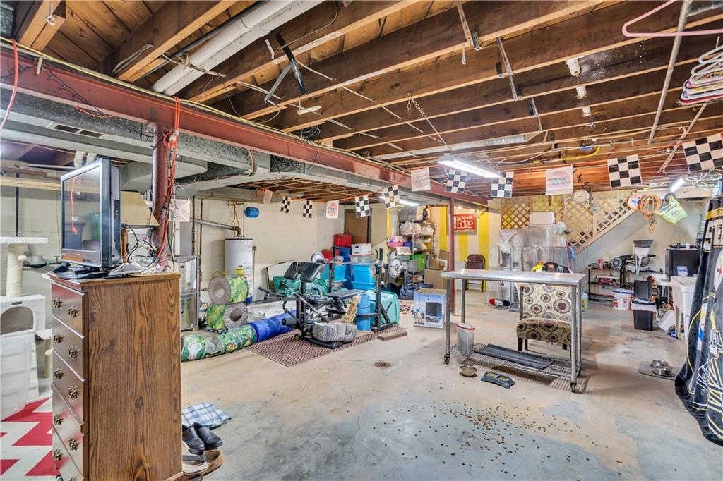 607 Maple Avenue Springdale, PA 15144 - Photo 22 of 25 Gallery Image 22