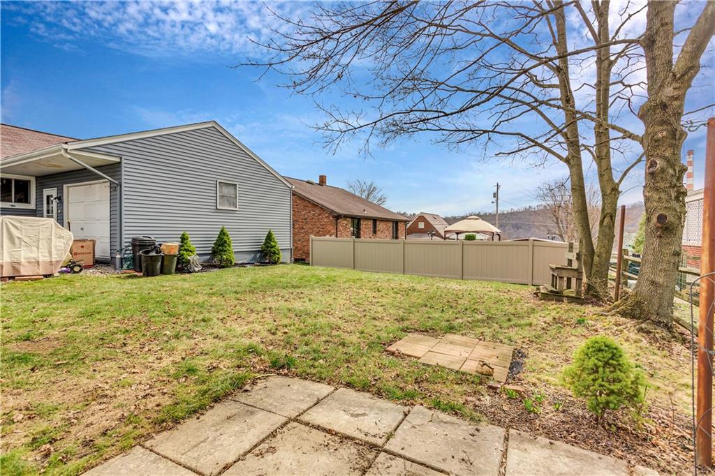 607 Maple Avenue Springdale, PA 15144 - Photo 24 of 25 Gallery Image 24
