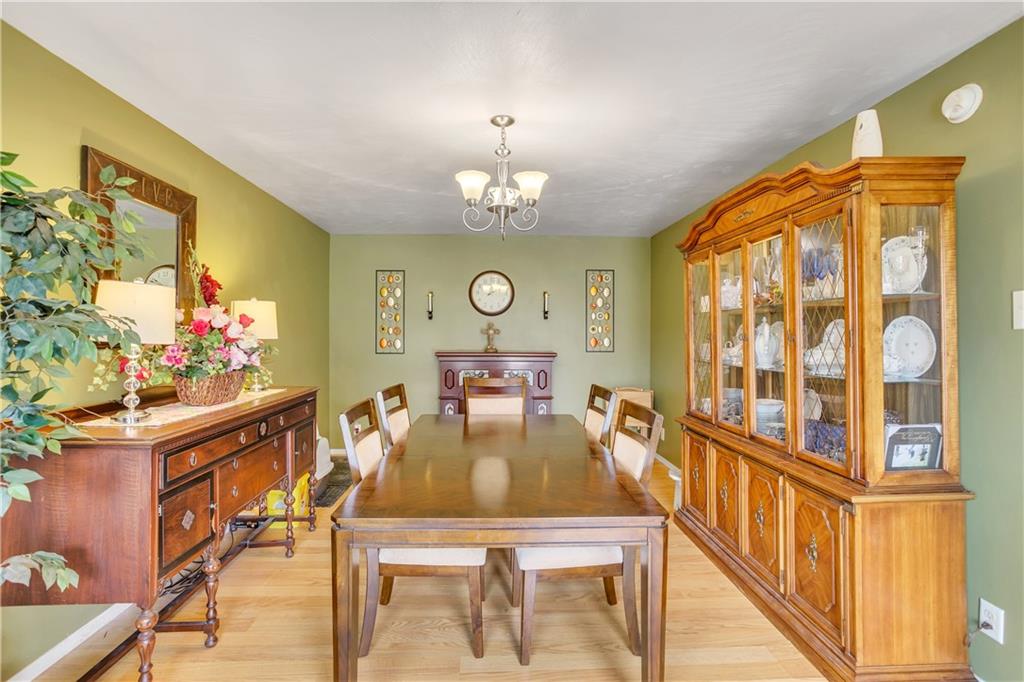 607 Maple Avenue Springdale, PA 15144 - Photo 5 of 25 Gallery Image 5