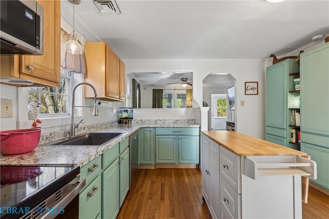 3125 Browns Bay Road Hayes, VA 23072 - Photo 18 of 49