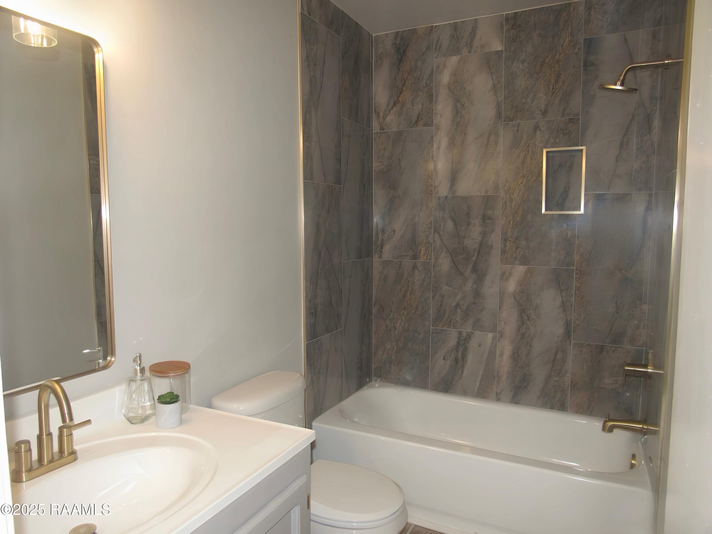 102 Mustang Street Lafayette, LA 70506 - Photo 10 of 14 IMG_9192