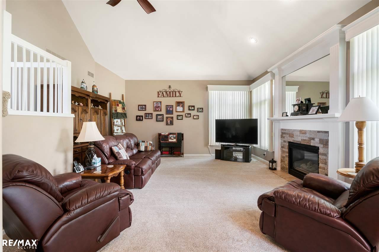17735 Rocco Drive Macomb, MI 48044 - Photo 23 of 40 50014287-22.JPG
