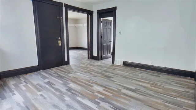 $950 | 6-7 Calihan Park, Rochester, NY 14606