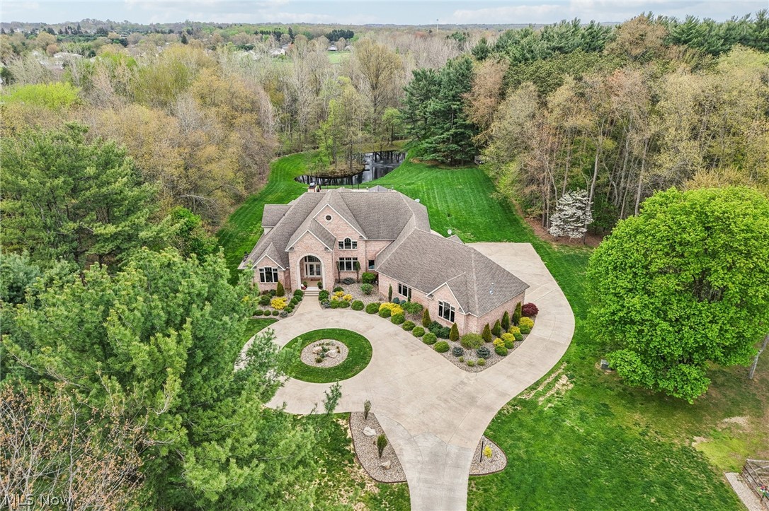 2765 Graybill Road Uniontown, OH 44685 - Photo 3 of 50