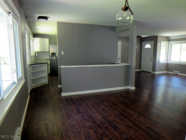 190 South Miller Road Akron, OH 44333 - Photo 4 of 21