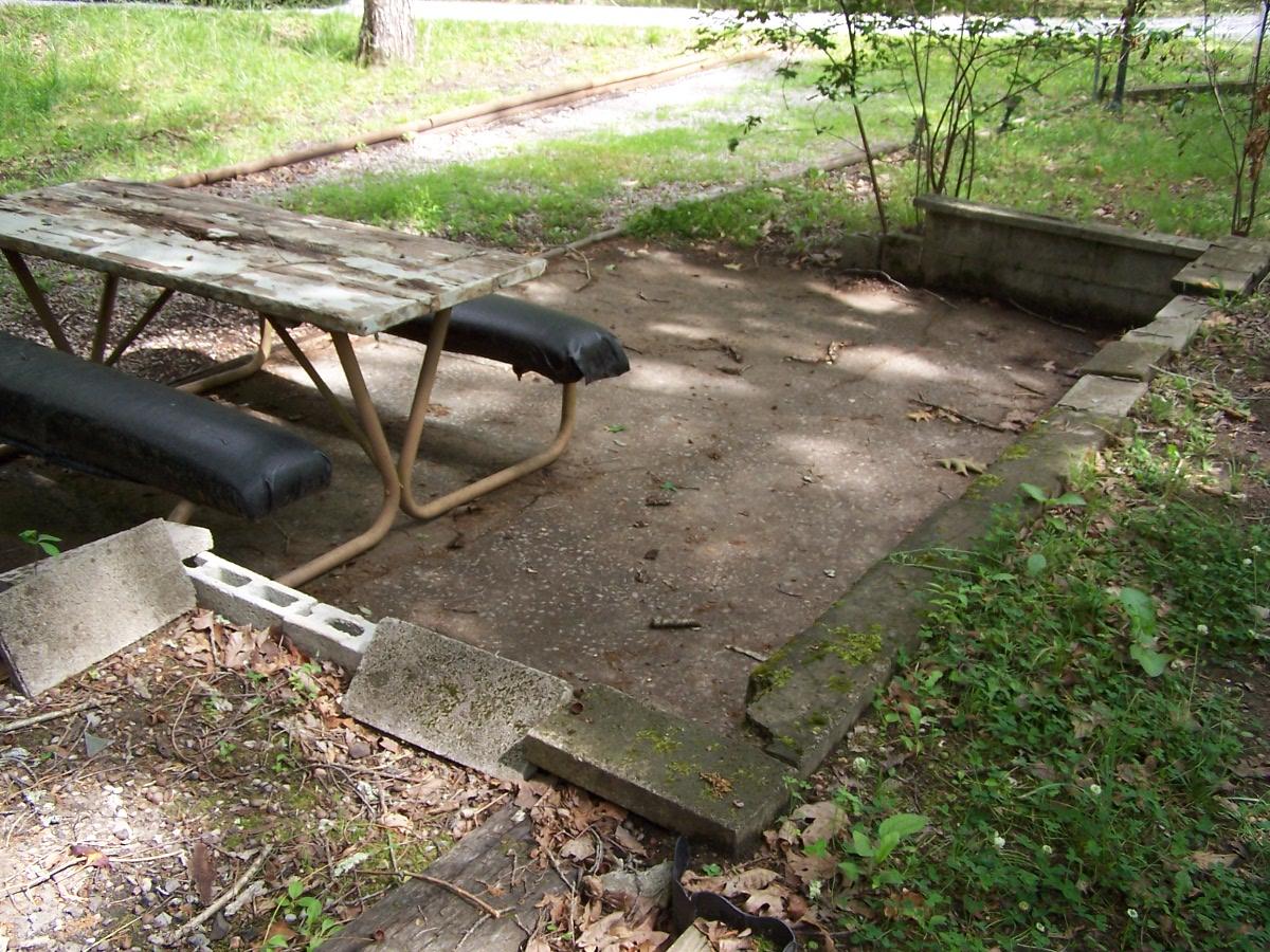 Sarvis Road Crossville, TN 38571 - Photo 8 of 9 2003-01-07 2003-01-07 001 029