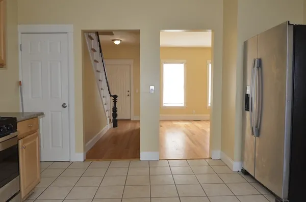 $2,900 | 68 Elm Street, Unit B, Marlborough, MA 01752