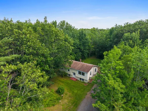 $280,000 | 459 Bog Road, Hermon, ME 04401