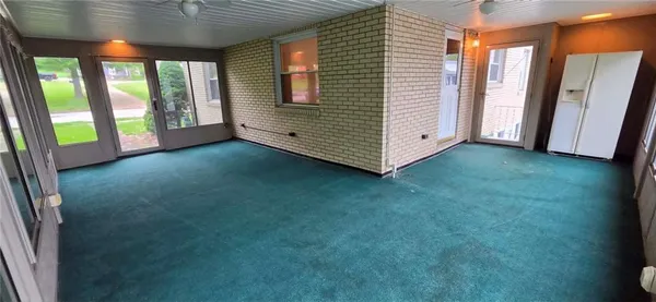 $185,000 | 156 Oakland Avenue, Uniontown, PA 15401