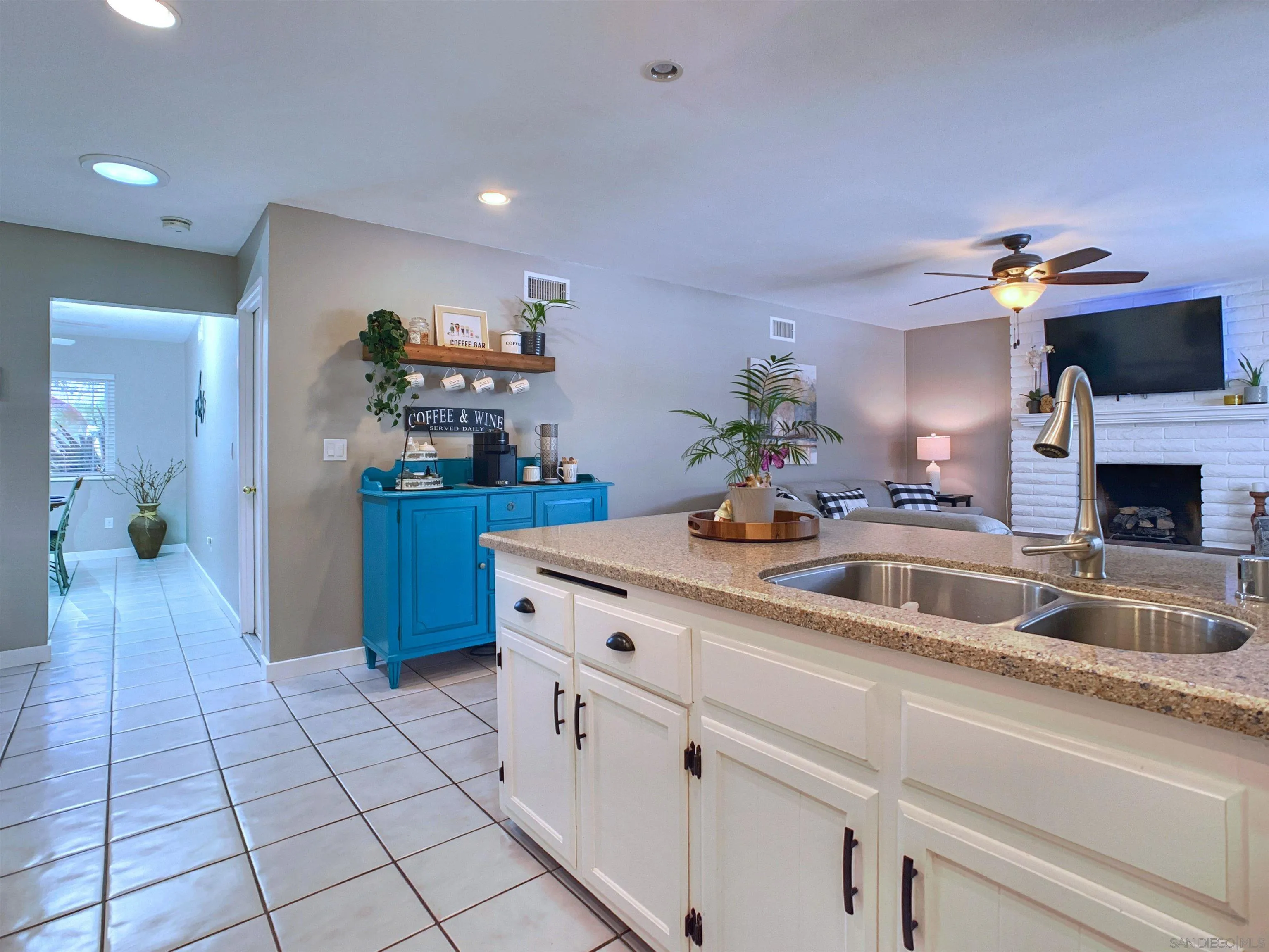 1565 Fair Valley Road El Cajon, CA 92019 - Photo 9 of 28