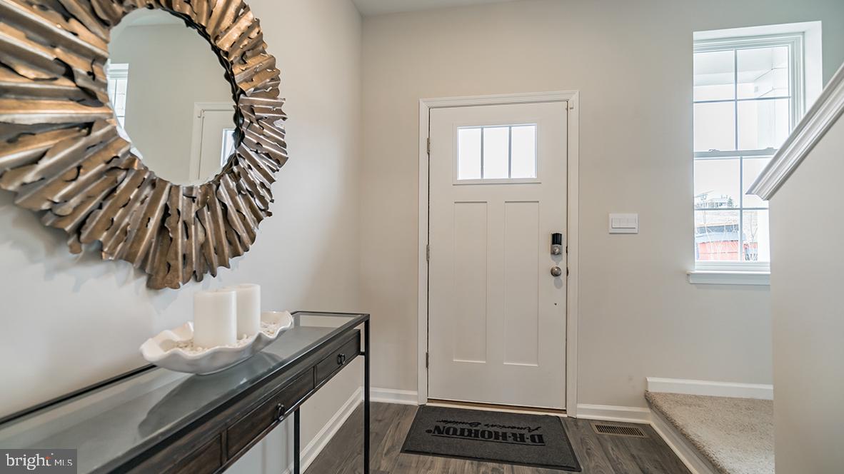 405 Moore Road Wallingford, PA 19086 - Photo 2 of 29
