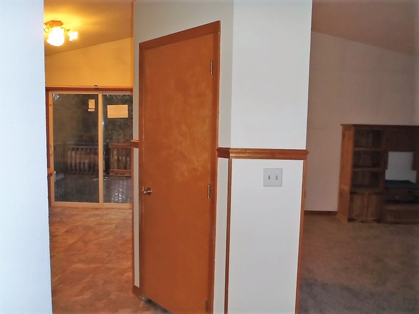 5608 West Mckenzie Woolard Road Deer Park, WA 99006 - Photo 3 of 20 Gallery Image 3