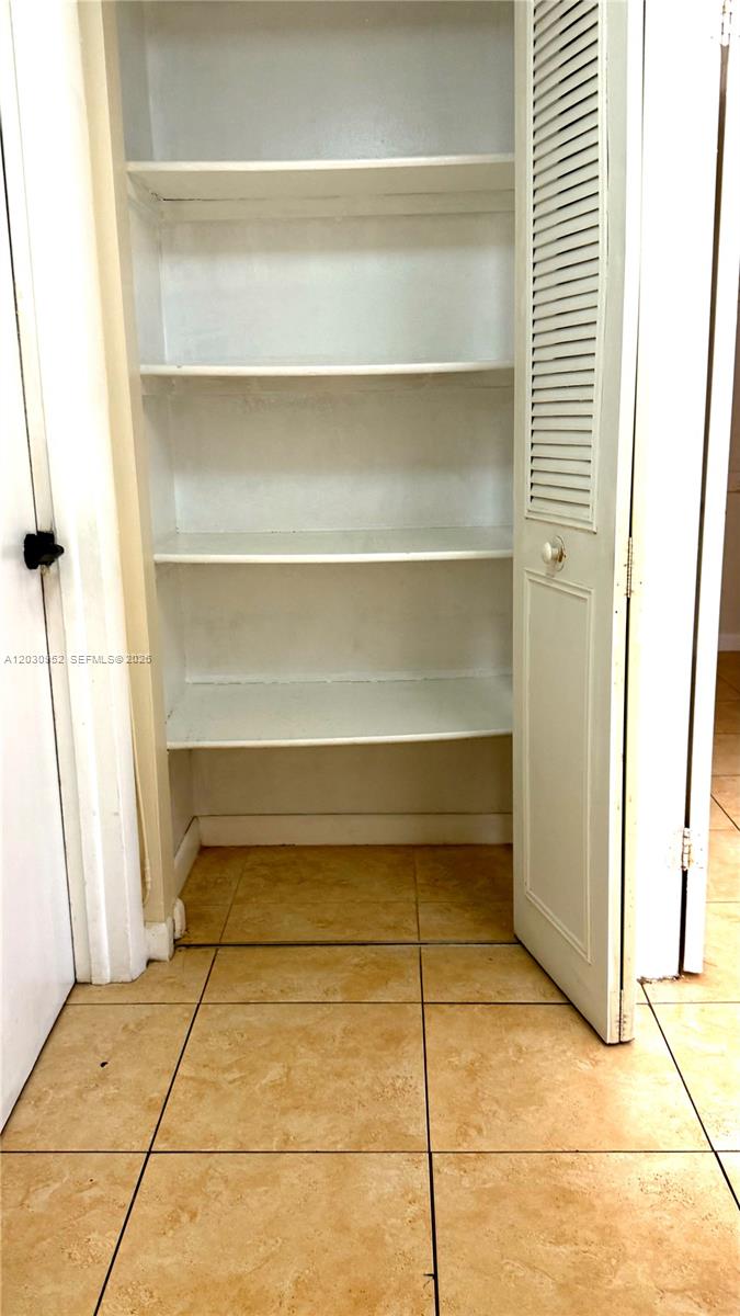 8540 Southwest 133rd Avenue Road, Unit 422 Miami, FL 33183 - Photo 9 of 11
