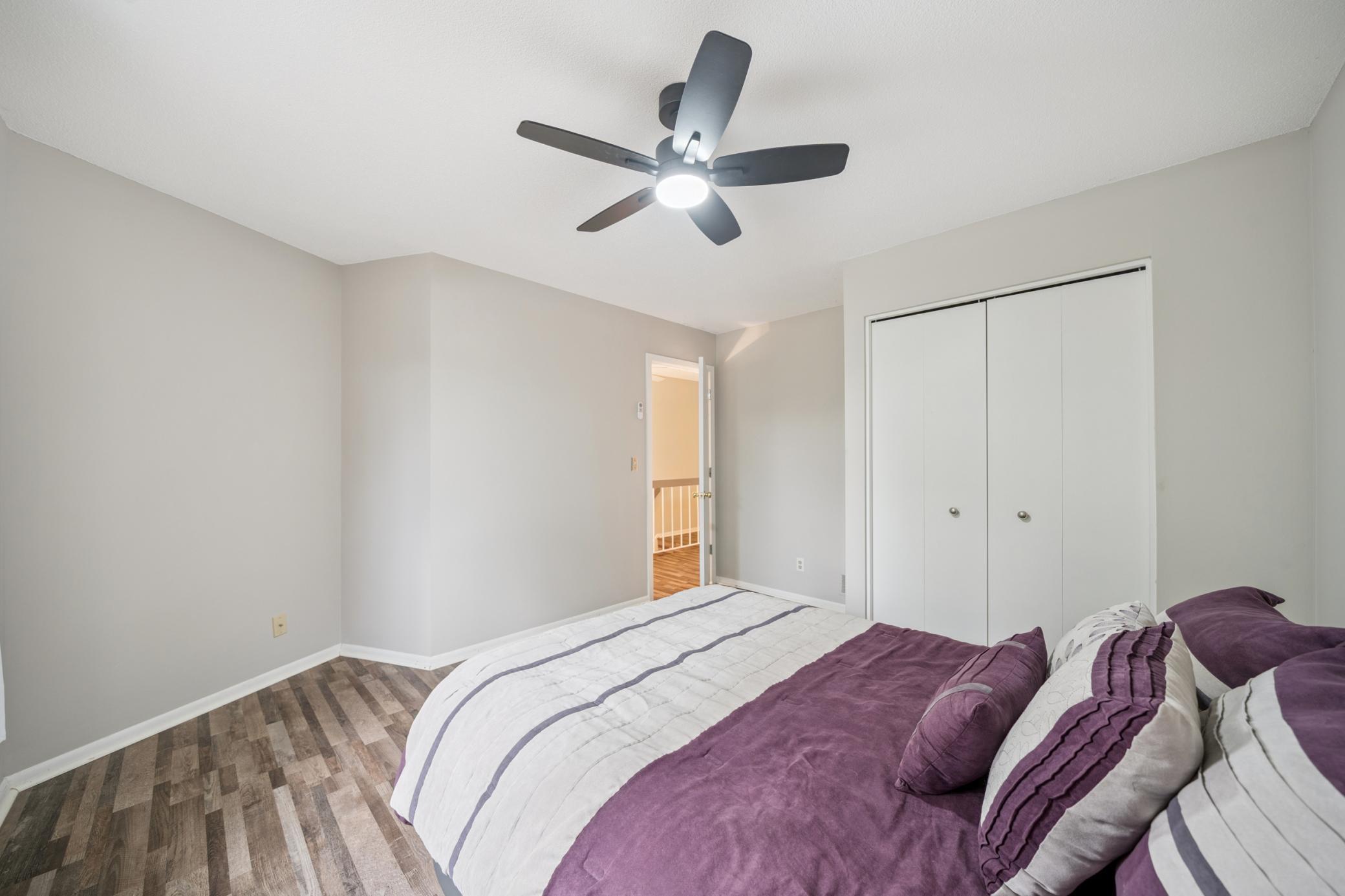 9052 Neill Lake Road, Unit B Eden Prairie, MN 55347 - Photo 10 of 31