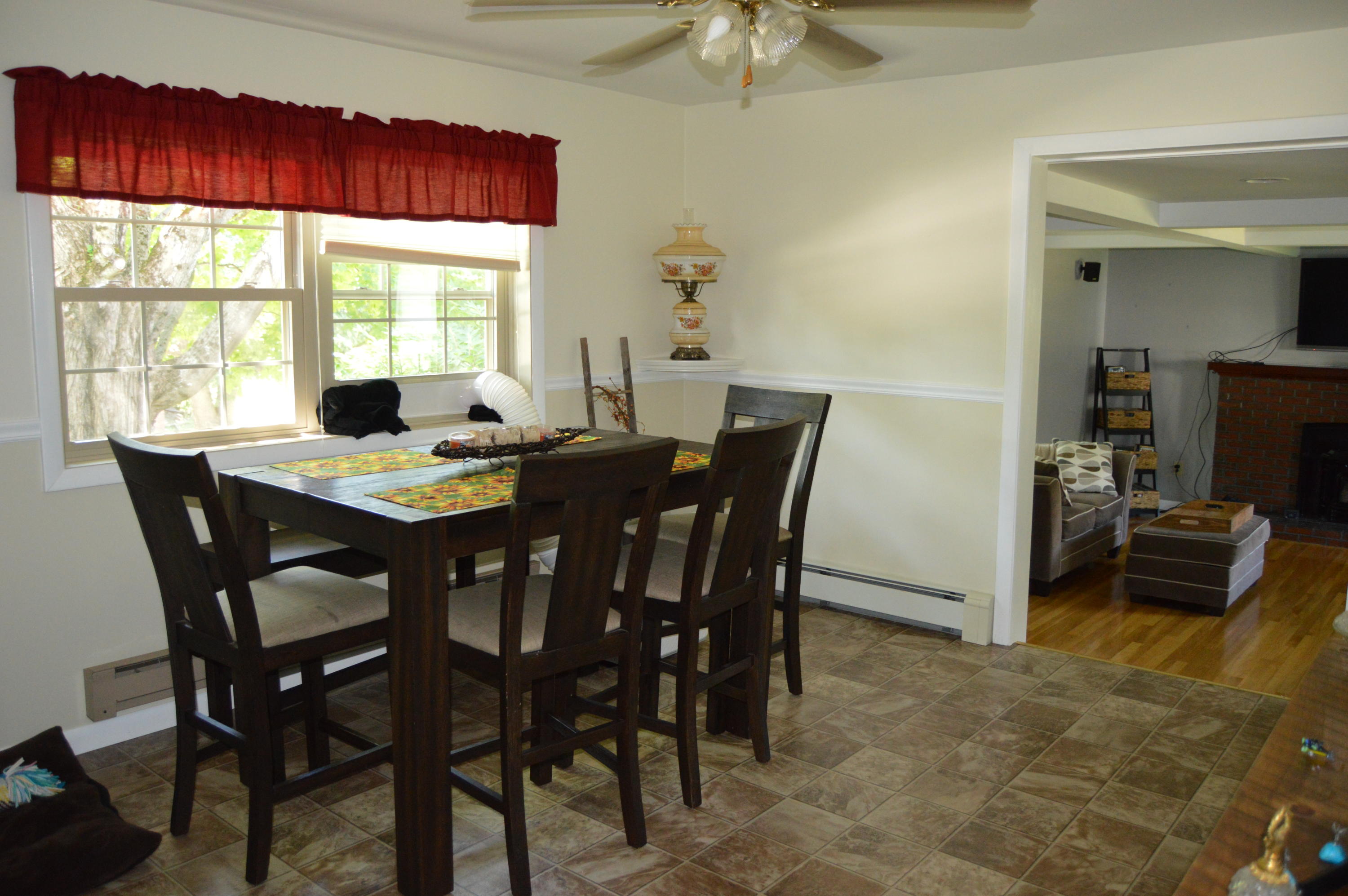 132 Stetson Road Lewiston, ME 04240 - Photo 24 of 48 Dining room