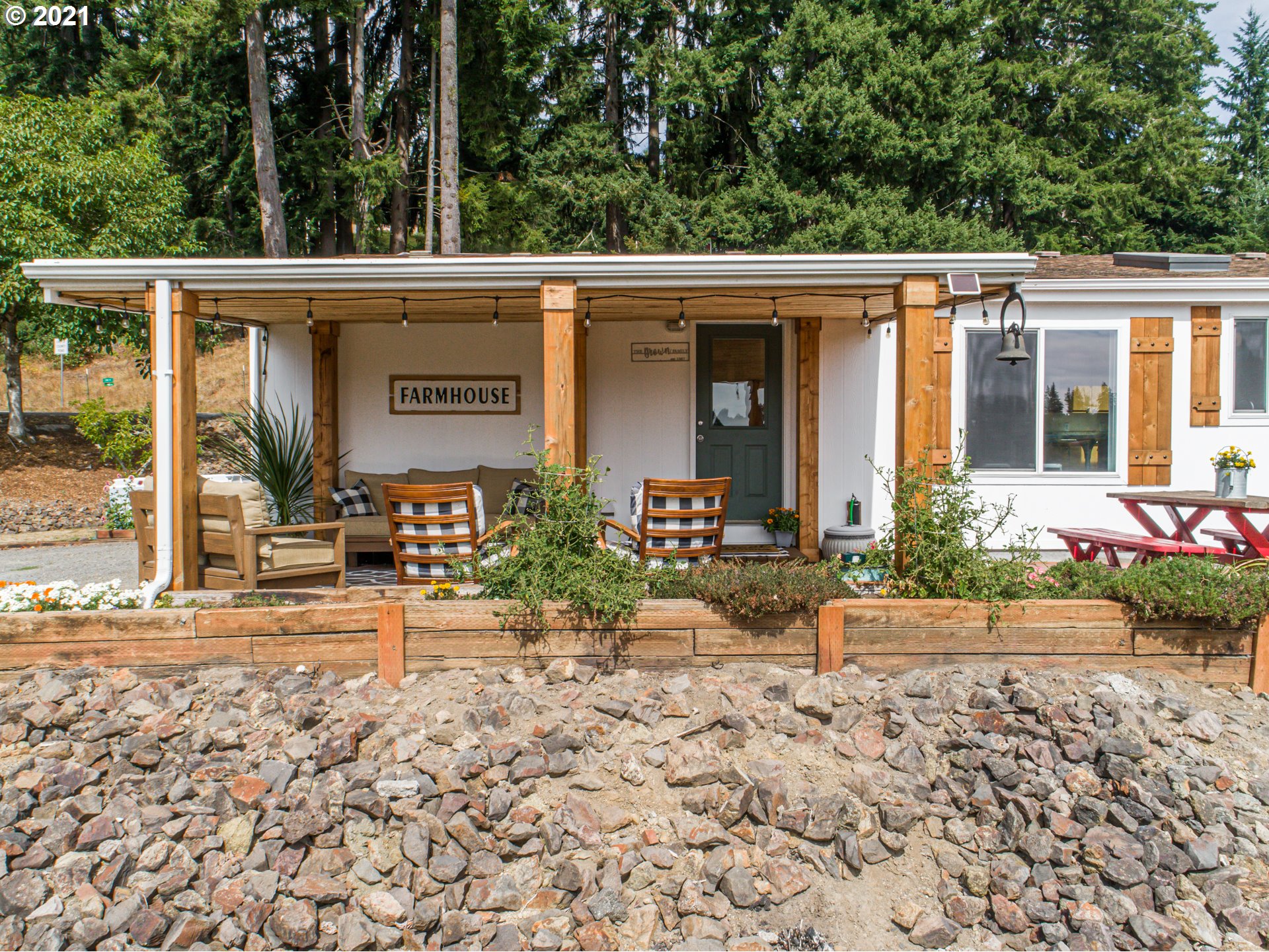 174 Newman Road Kalama, WA 98625 - Photo 23 of 31 Covered Patio