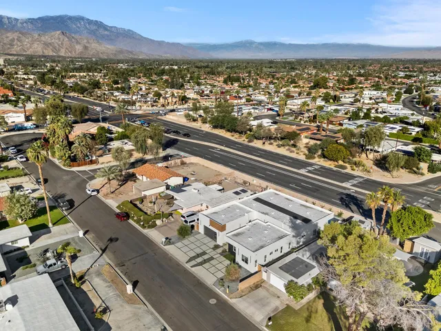 $1,399,999 | 74096 Goleta Avenue, Palm Desert, CA 92260