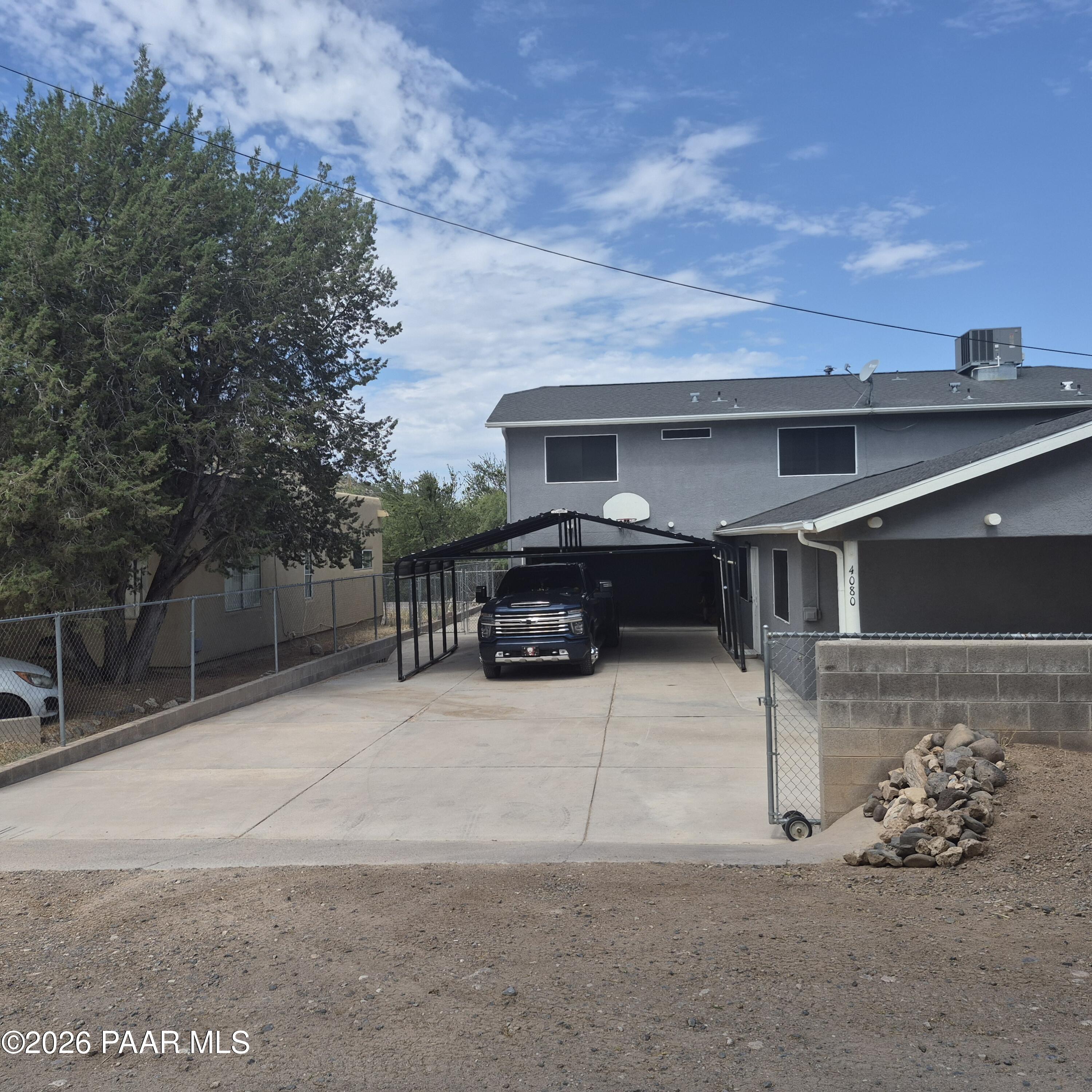 4080 North Pima Way Rimrock, AZ 86335 - Photo 2 of 18 Carport/Garage