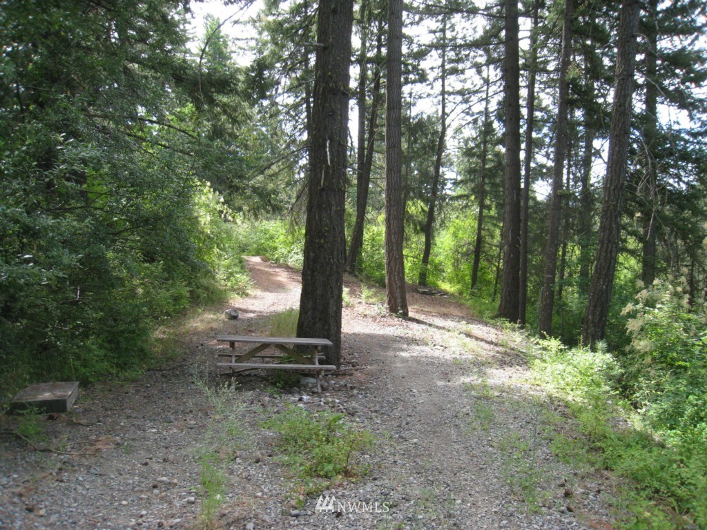 680 Highland Loop Ronald, WA 98940 - Photo 2 of 3 Gallery Image 2