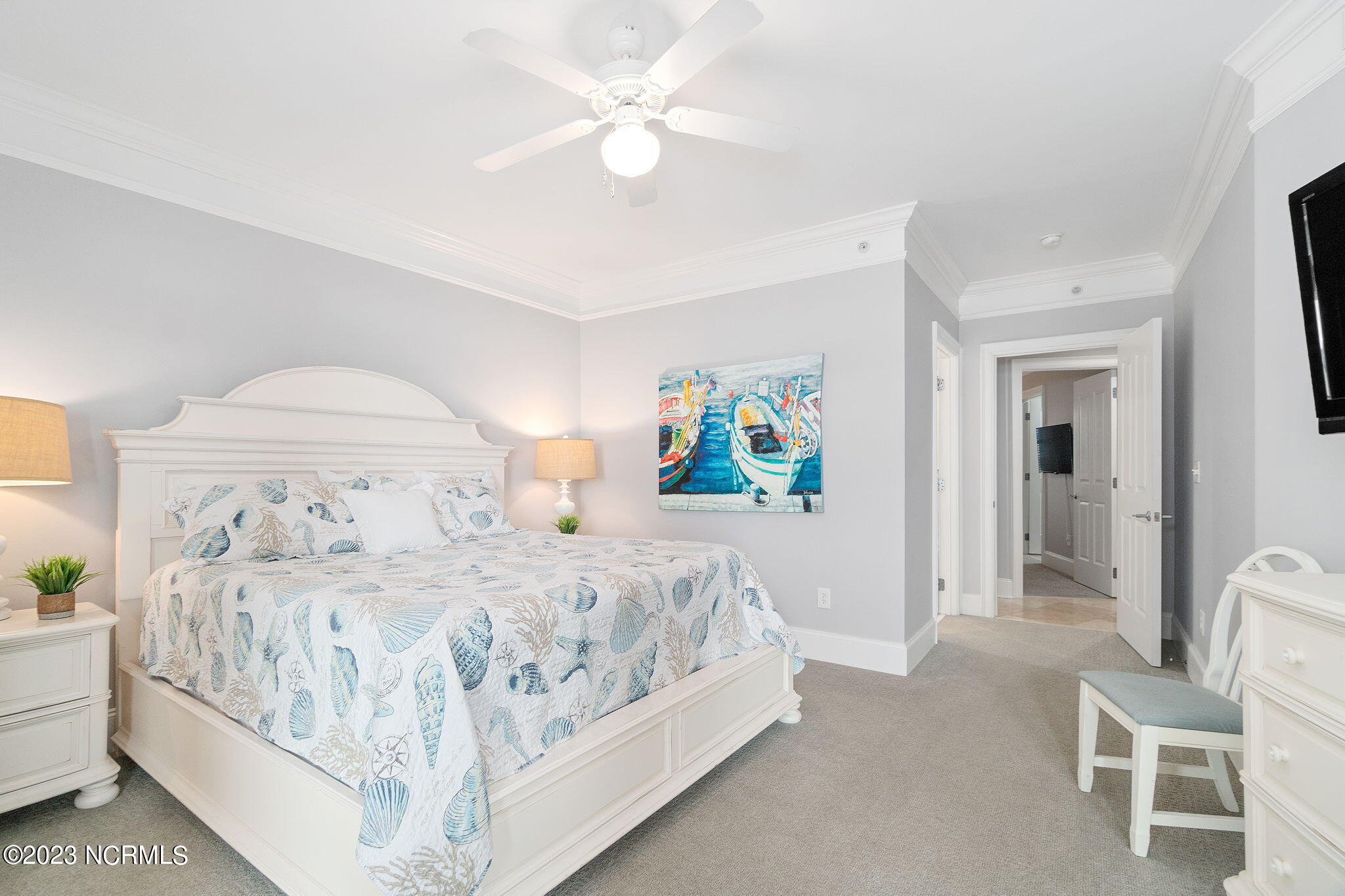 1435 Salter Path Road, Unit G3 Indian Beach, NC 28512 - Photo 24 of 37 Guest bedroom 1 suite