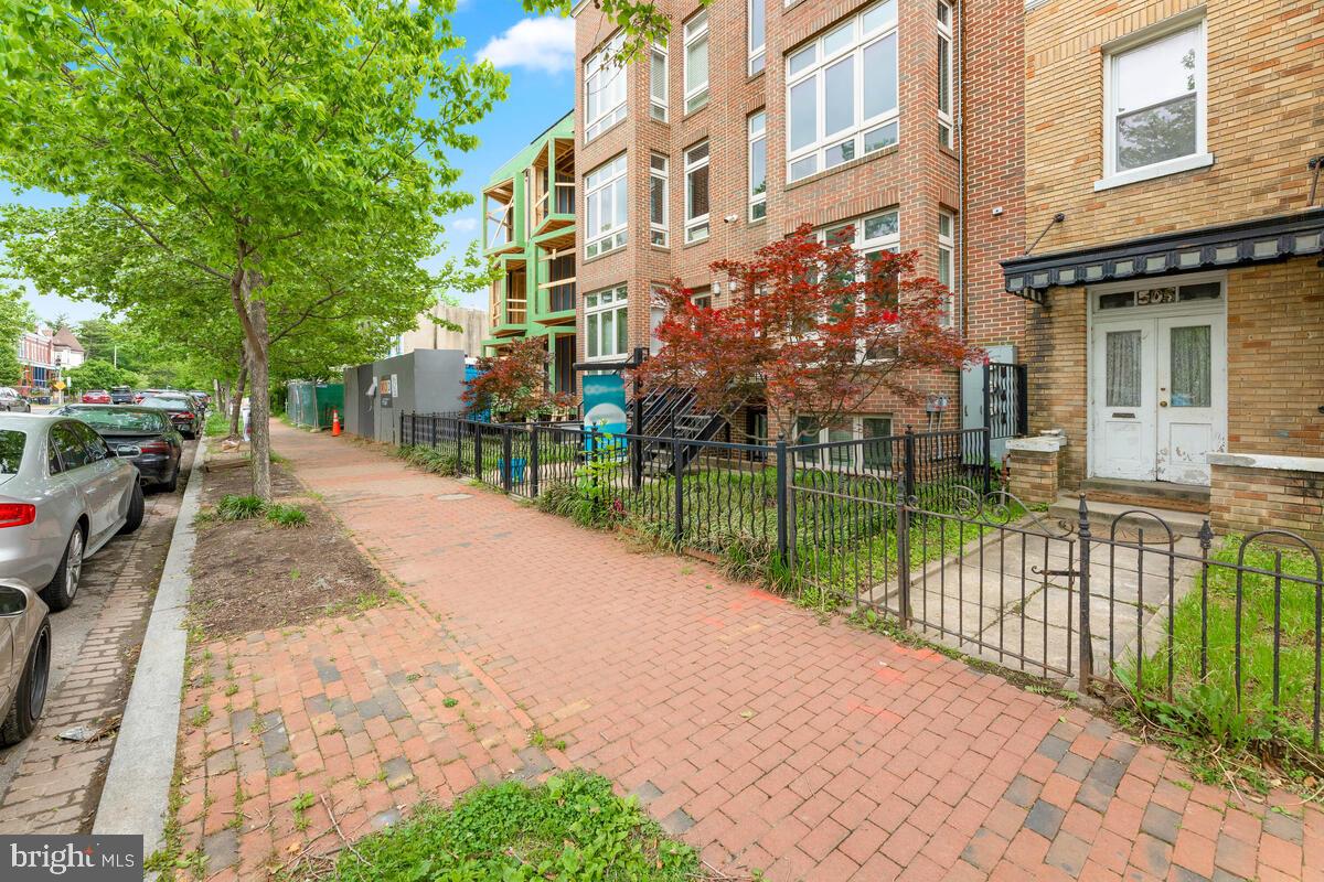 507 M Street Northeast, Unit 1 Washington, DC 20002 - Photo 2 of 42 Gallery Image 2
